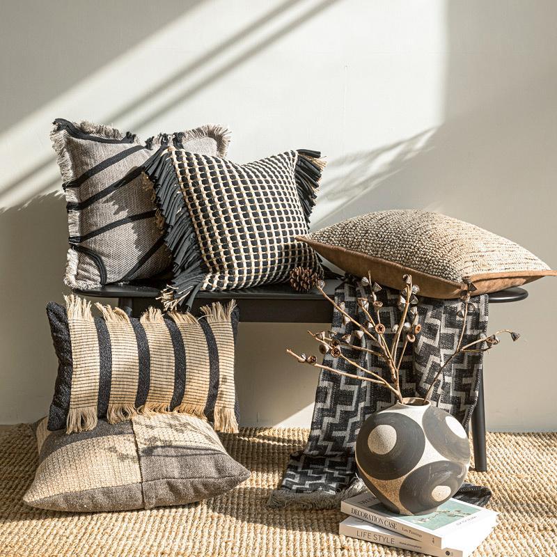 Textured Throw Natural - プレミアム厚手織りクッションカバー、天然素材のテクスチャード加工スローピローケース、フリンジエッジ付き、モダンな装飾用ピローカバー