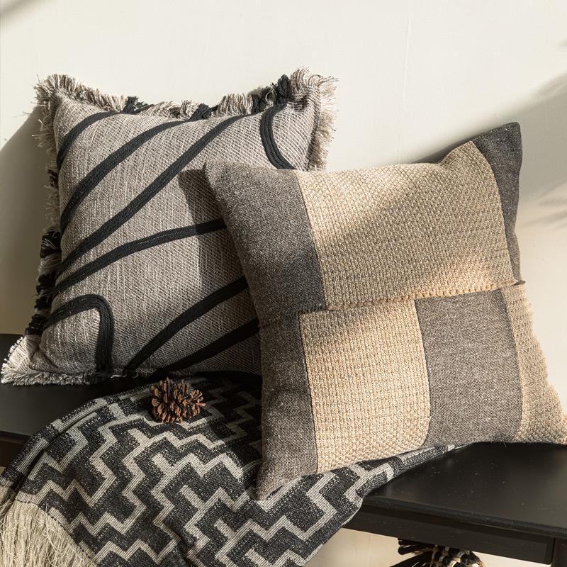 プレミアム厚手織りクッションカバー、天然素材のテクスチャード - Textured Throw Natural のレビューと価格