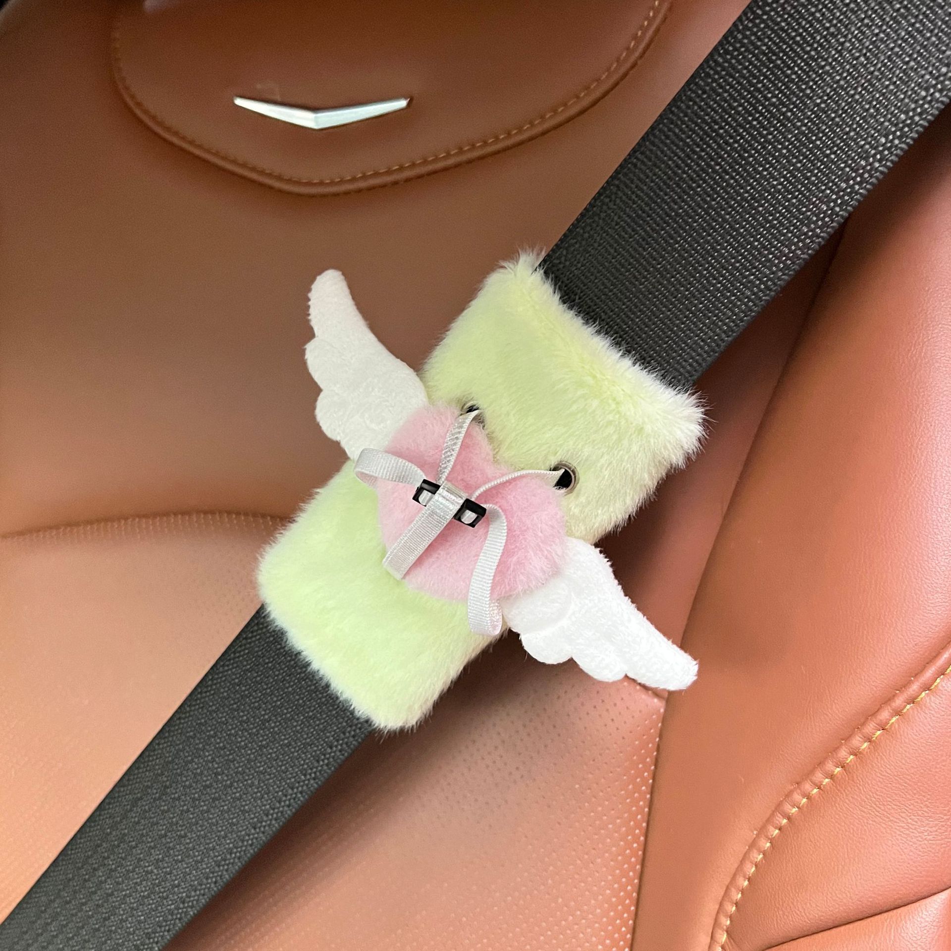 新しい 1 個車の漫画ソフトシートベルトカバー自動車シートベ - Interior Design Application のレビューと価格