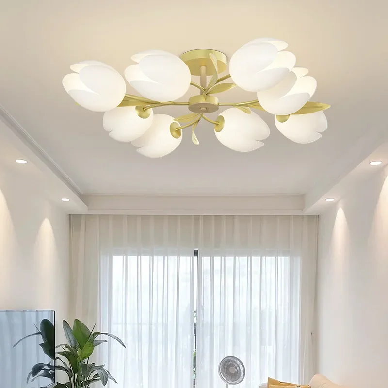 花のデザインのシャンデリアモダンな寝室の LED シーリング - Interior Design Kitchen Modern のレビューと価格
