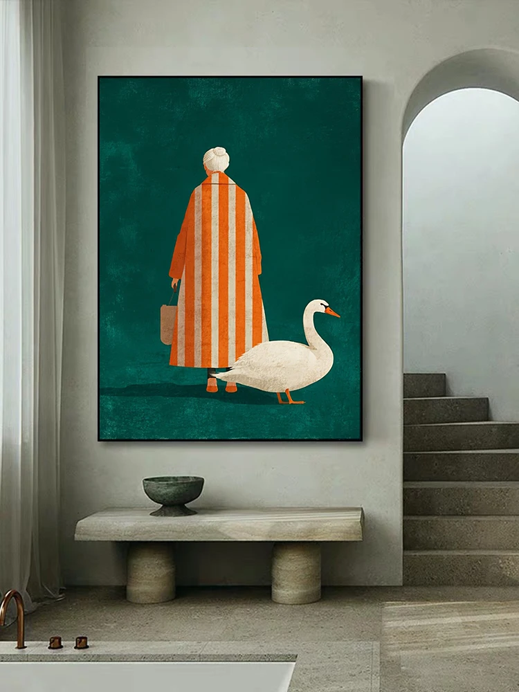 オレンジと白のストライプのポスターに描かれた老婦人と白いガチ - Interior Design House のレビューと価格